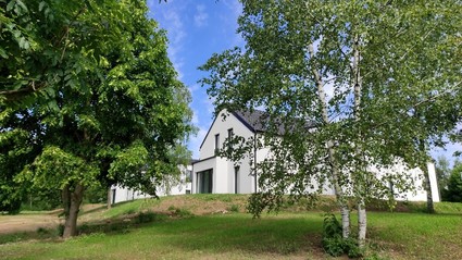 Prodej řadového rodinného domu RD06A 5+kk, 136 m2 obytné plochy, zahrada 540 m2, Kamenice - Štiřín - Fotka 2